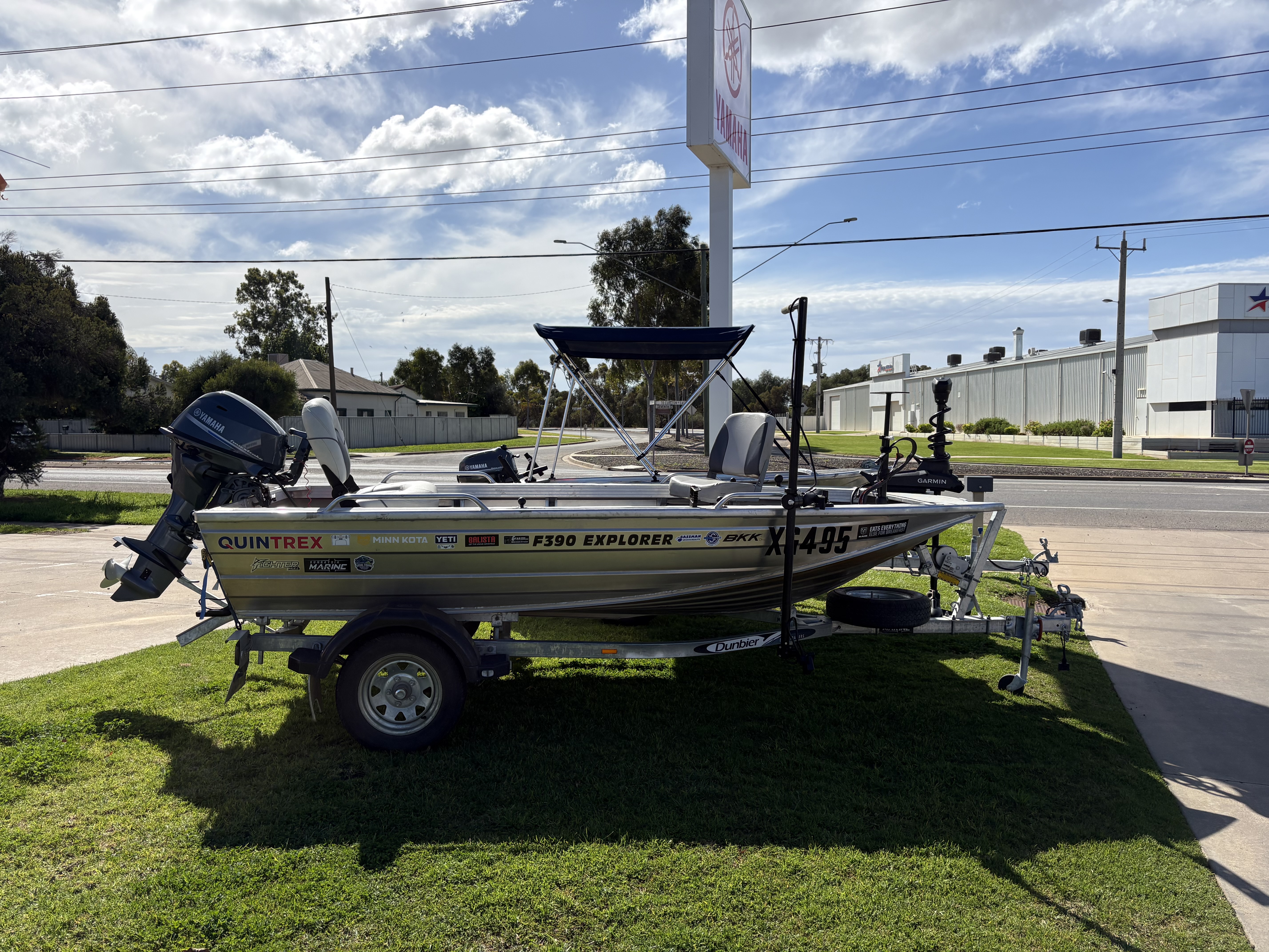 F390 Explorer
